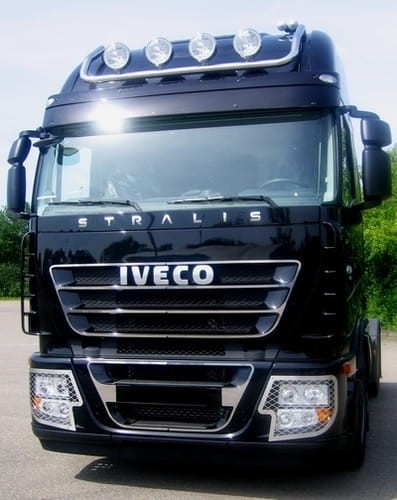 Orurowanie-dachowe-Iveco-Stralis-Hi-way.jpg