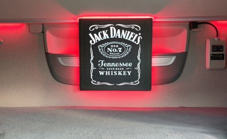 Tablica-nad-łóżko-led-tir-jack-daniels