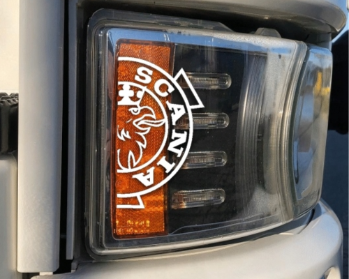 Naklejki na reflektor 2 szt 