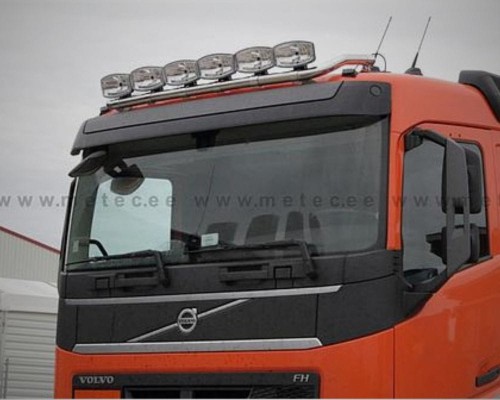 Orurowanie-dachowe-Volvo-fh4-fh5-płaski-dach