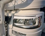Wykończenie (brewki) lamp przednich do Scania S&R 2016