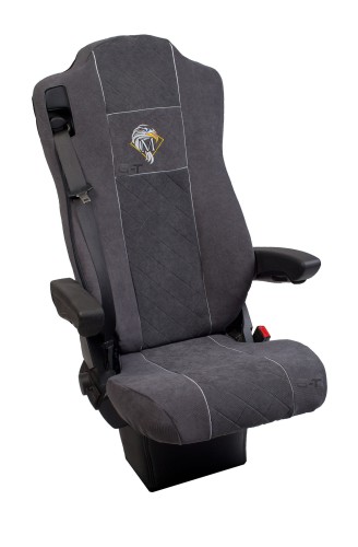 Pokrowce-Mercedes-Actros-MP4-sztruks-1 .jpg