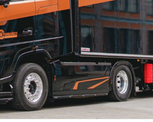 Orurowanie, rama międzyosiowa Ford F-max