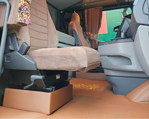 Dywaniki-Scania-S-premium-class