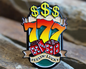 Przypinka metalowa PIN Feelin' Lucky
