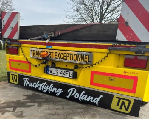 Chlapacz naczepy, Fartuch naczepy TIR 240 x 35 cm Truckstyling Poland Czarny