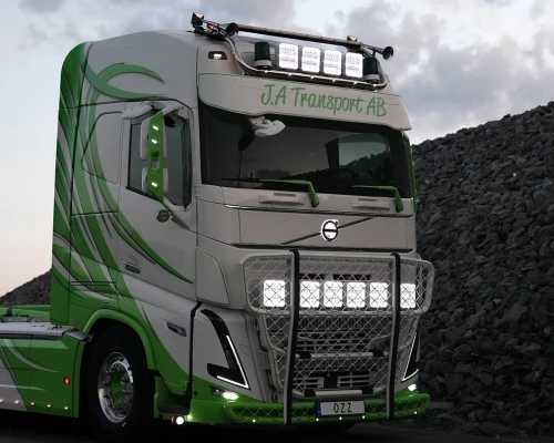 Reflektor dalekosiężny "Halogen" OZZ SQR P9"