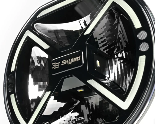 Reflektor dalekosiężny Skyled VIA Flash 9X (160W)